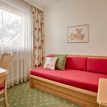 Roggal Hotel Lech am Arlberg