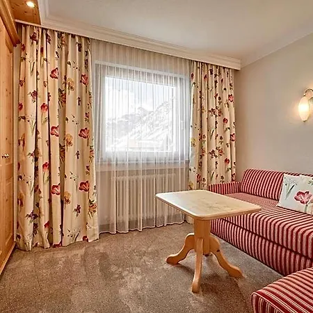 Roggal Hotel Lech am Arlberg
