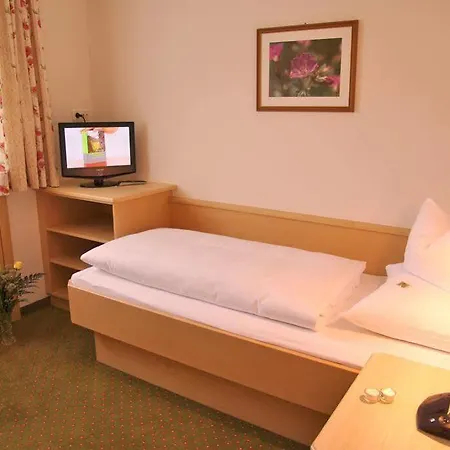 Roggal 레흐암 아르베르크