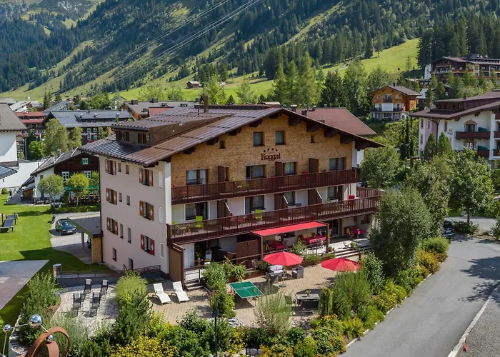 Roggal Hotel